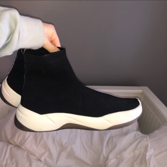 Zara high top slip on sneakers - Picture 5 of 5